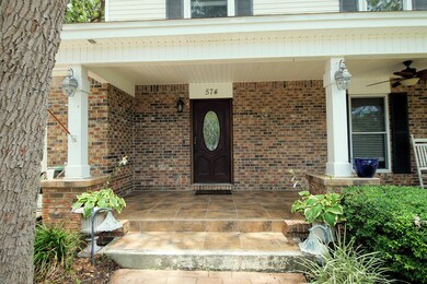 574 L Ombre Cir_Front Porch