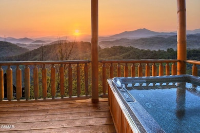 4735 Nottingham Heights Way, Pigeon Forge, TN 37863 - photo 2