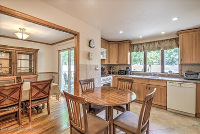 17-KITCHEN