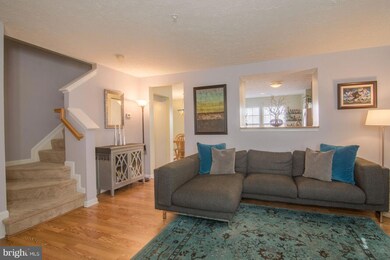 92 Gwynnswood Rd, Owings Mills, MD 21117 - photo 6