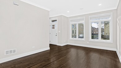 4631 S Champlain Ave, Chicago, IL 60653 - photo 2