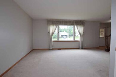 345 Partridge Ct, Algonquin, IL 60102 - photo 6