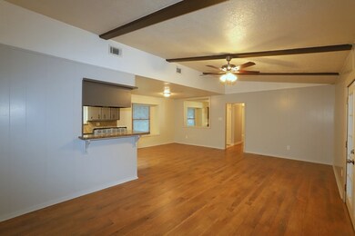 14251 Limerick Ln, Tomball, TX 77375 - photo 3