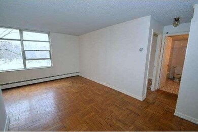 Radnor House unit 312, Bryn Mawr, PA 19010 - photo 4