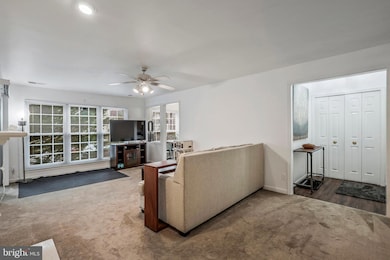 9259 Cardinal Forest Ln unit 9259-201, Lorton, VA 22079 - photo 3