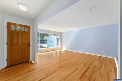 1377 Heather Ln SE, Salem, OR 97302 - photo 5