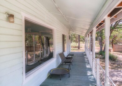 10584 Blackwell Rd, Central Point, OR 97502 - photo 5