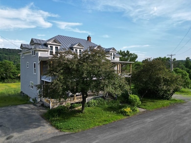 286 Carter St, Barnet, VT 05821 - photo 3