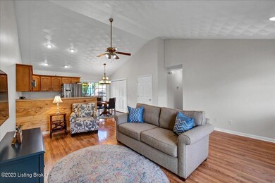 414 Deer Park Way, Mount Washington, KY 40047 - photo 4