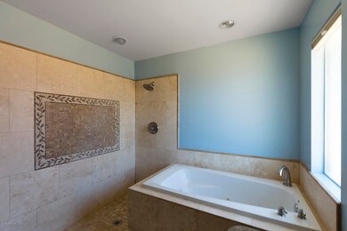 06 Master Bath