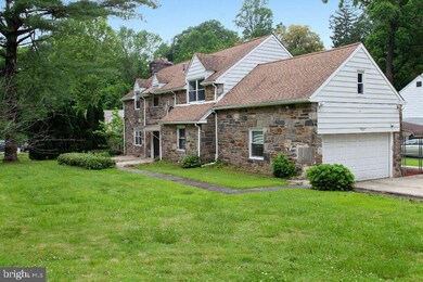 998 Township Line Rd, Wynnewood, PA 19096 - photo 2