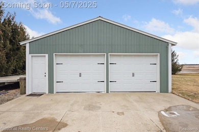 Oversized 4 Car Garage