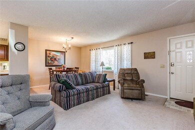 22 Sandwick Cir, Bella Vista, AR 72715 - photo 4