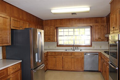 1401 Hinton St, Minden, LA 71055 - photo 7