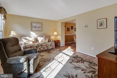 8 Christina Woods Ct, Newark, DE 19702 - photo 3