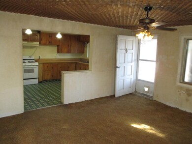76 W Center St, Hatch, UT 84735 - photo 4