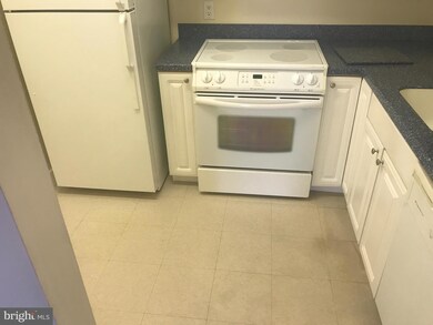 Columbia Towers Condominium unit 817, Silver Spring, MD 20904 - photo 6