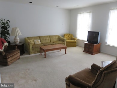 16 Stirrup Dr, Elkton, MD 21921 - photo 2