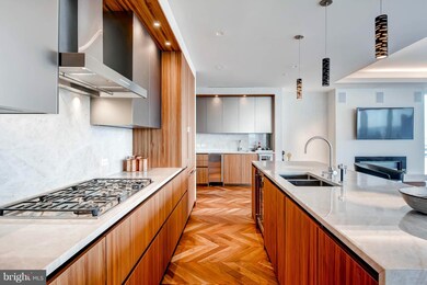 Four Seasons Residential Condos unit 2101, Baltimore, MD 21202 - photo 4