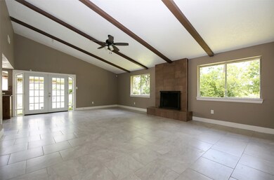 4107 Ravine Dr, Friendswood, TX 77546 - photo 7