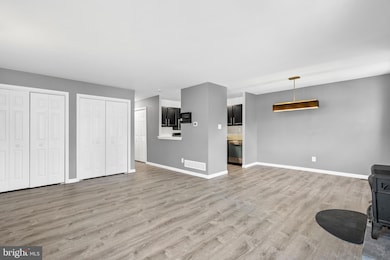 365 Norris Hall Ln, Norristown, PA 19403 - photo 5