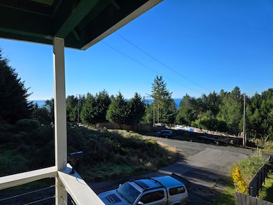 19 Haven Ct, Whitethorn, CA 95589 - photo 6