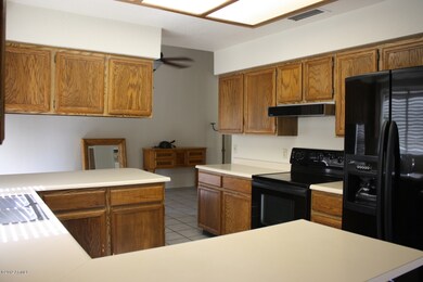 3201 W Helena Dr, Phoenix, AZ 85053 - photo 6