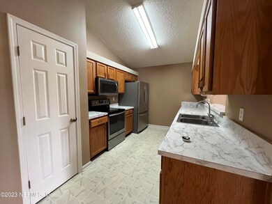 4350 Jillian Dr, Jacksonville, FL 32210 - photo 5