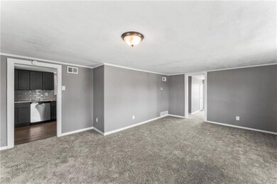 1202 E 23rd St S, Independence, MO 64055 - photo 5