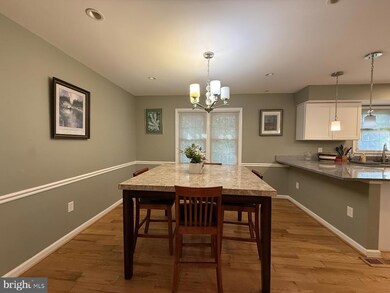 220 Summit Hall Rd, Gaithersburg, MD 20877 - photo 6