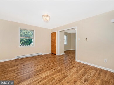 28 W Wilson Blvd, Hagerstown, MD 21740 - photo 3