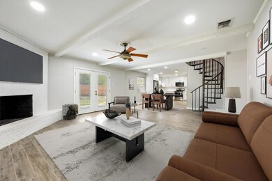 8800 Chilton Ct, North Richland Hills, TX 76182 - photo 7