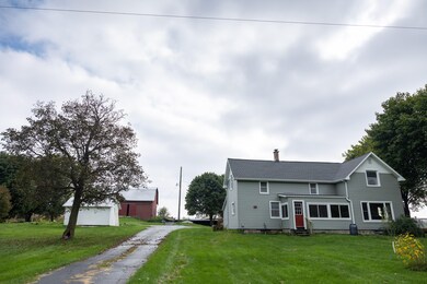 1556 E Parmeter Rd, Ionia, MI 48846 - photo 2