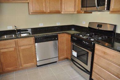 719 Norfolk Ave, Westchester, IL 60154 - photo 4