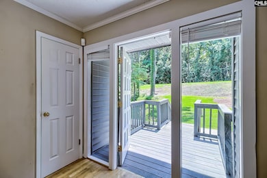 301 Harbor Heights Dr unit 10C, Lexington, SC 29072 - photo 4