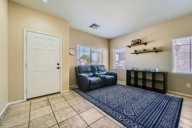 2853 E Cathy Dr - Web Quality - 006 - 07