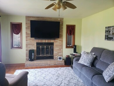 3348 Franklin St, Highland, IN 46322 - photo 7