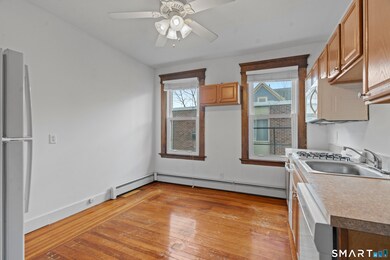 136 Edwards St unit 2, New Haven, CT 06511 - photo 3