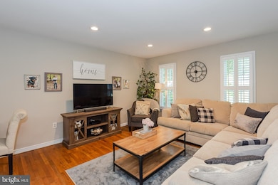 5407 Fantail Dr, Sykesville, MD 21784 - photo 5