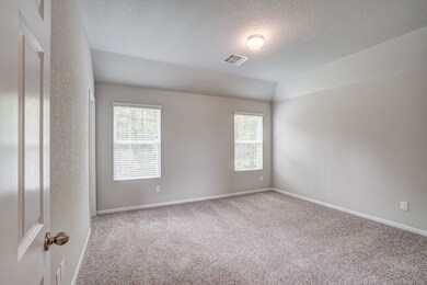 3010 Silverhorn Ln, Rosenberg, TX 77471 - photo 6