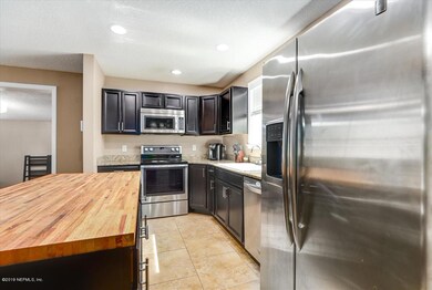 3623 Macgregor Dr, Jacksonville, FL 32210 - photo 5