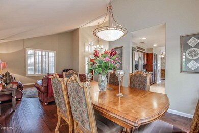 158 W Calle de Caballos, Tempe, AZ 85284 - photo 4