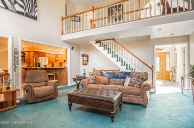 5405 Colonyridge Rd, Louisville, KY 40229 - photo 6