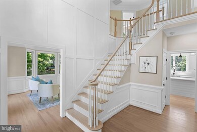 3817 Munson Rd, Falls Church, VA 22041 - photo 5