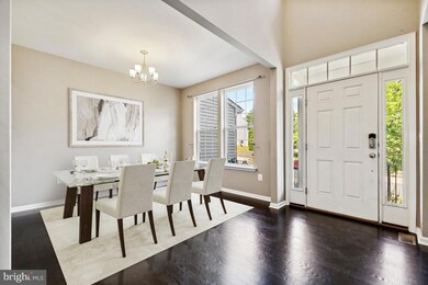 18205 Jillian Ln, Triangle, VA 22172 - photo 4