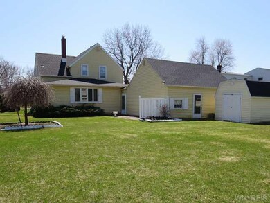 Backyard. Great Yard for Summer Fun...