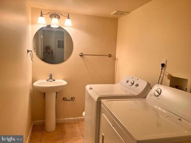 11516 Laurelwalk Dr, Laurel, MD 20708 - photo 7