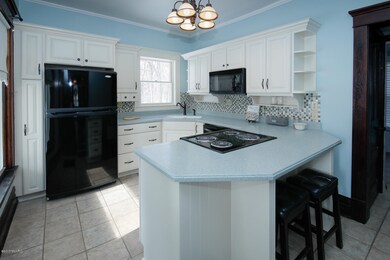 415 N Madison St, Marshall, MI 49068 - photo 6