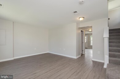 48 Lieutenant Ct, Bunker Hill, WV 25413 - photo 3