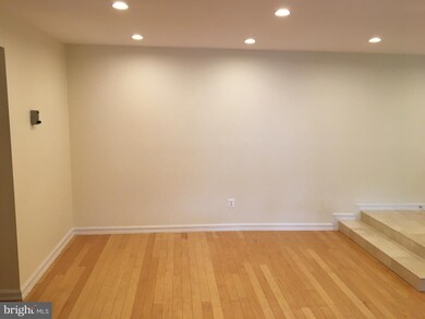 11248 Chestnut Grove Square unit 151, Reston, VA 20190 - photo 7